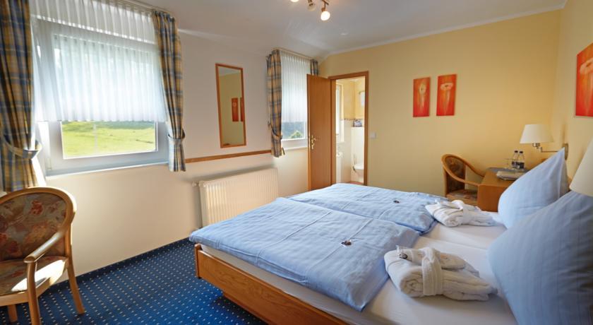 Tommes Gaestehaus Zur Muehle Schmallenberg Extérieur photo