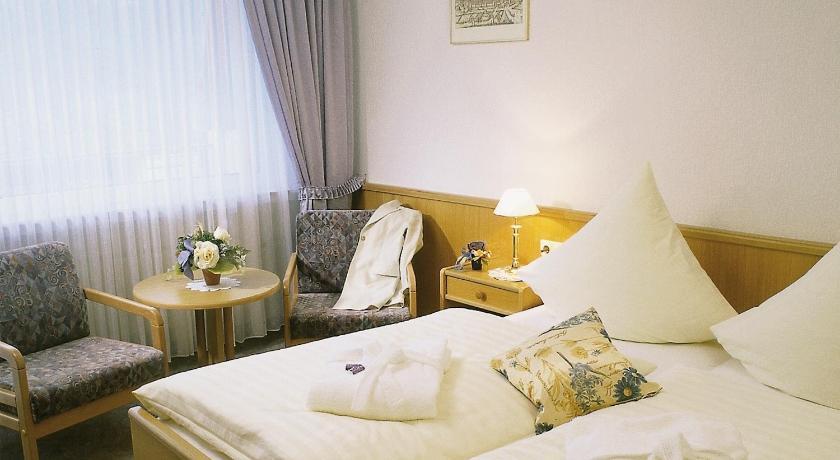 Tommes Gaestehaus Zur Muehle Schmallenberg Chambre photo