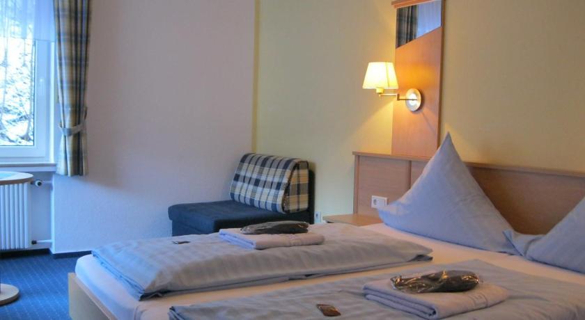 Tommes Gaestehaus Zur Muehle Schmallenberg Chambre photo